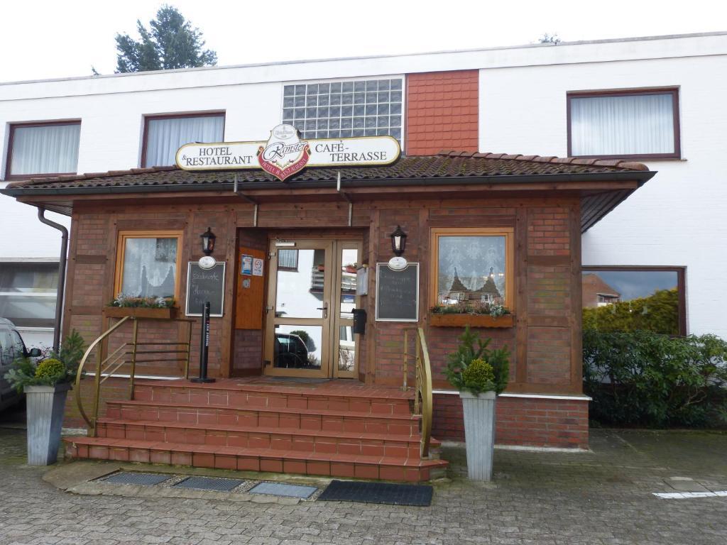 Hotel Restaurant Ramster Schneverdingen Exterior foto